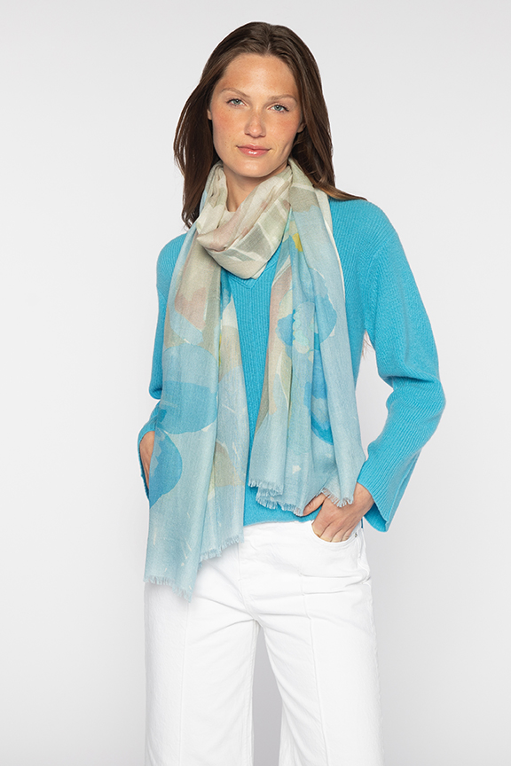 Kiwi Blooms Print Scarf - Surf- Kinross Cashmere