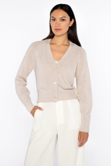 Short Button Vee Cardigan - Kinross Cashmere