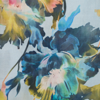 Highland Blooms Print Scarf - Kinross Cashmere