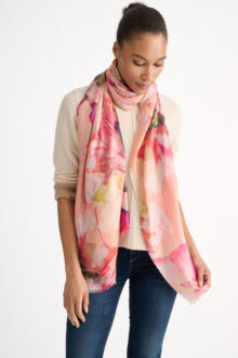 Highland Blooms Print Scarf - Kinross Cashmere
