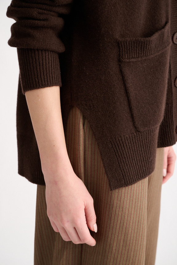 Easy Vee Cardigan - Kinross Cashmere