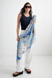 Breezy Botanical Scarf - Peri