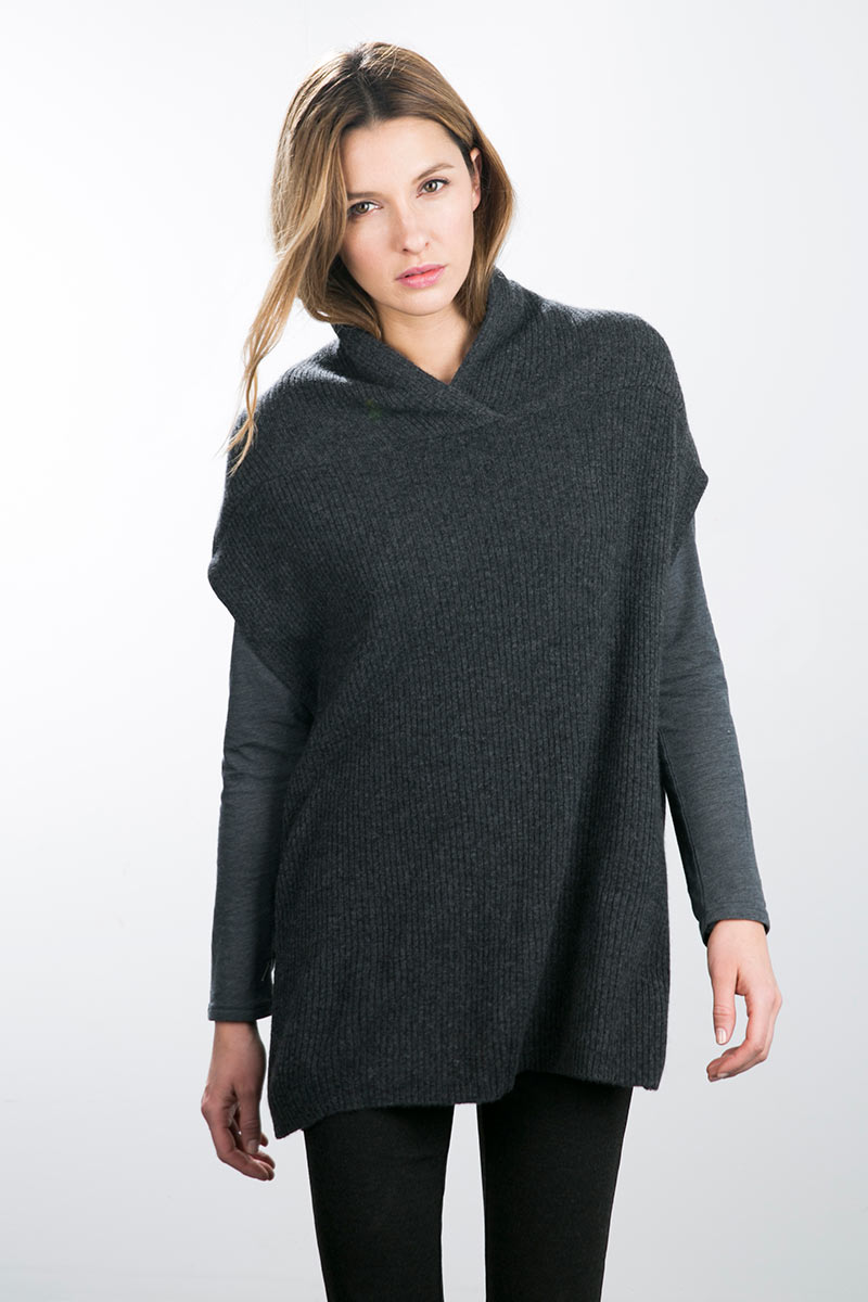 Kinross Cashmere | Rib Crossover Neck Vest